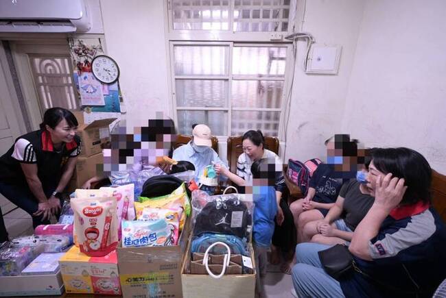 花蓮9寶爸腦死妻女陷困頓  縣府成立專責窗口協助 | 華視新聞