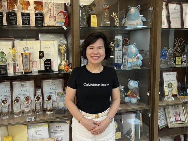 義大世界拚低碳轉型　打造零售業淨零永續新典範 | 華視新聞