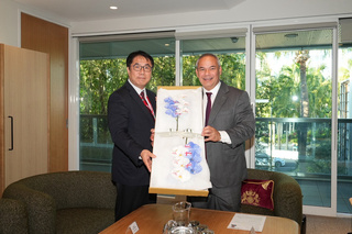 黃偉哲率團訪澳  邀黃金海岸市長參加大台南旅展