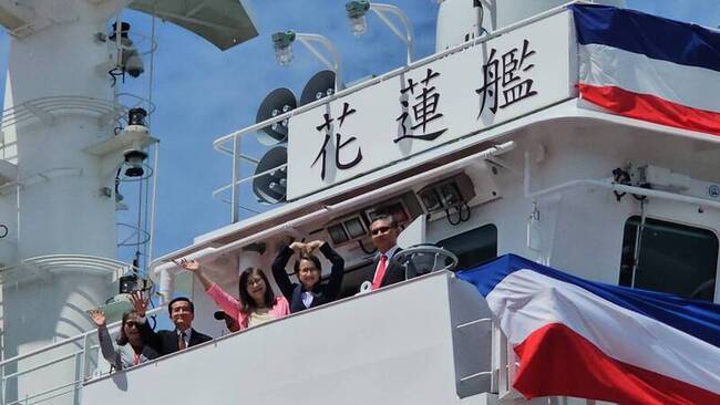 海巡花蓮艦交船　蕭副總統：守護是真實行動 | 華視新聞
