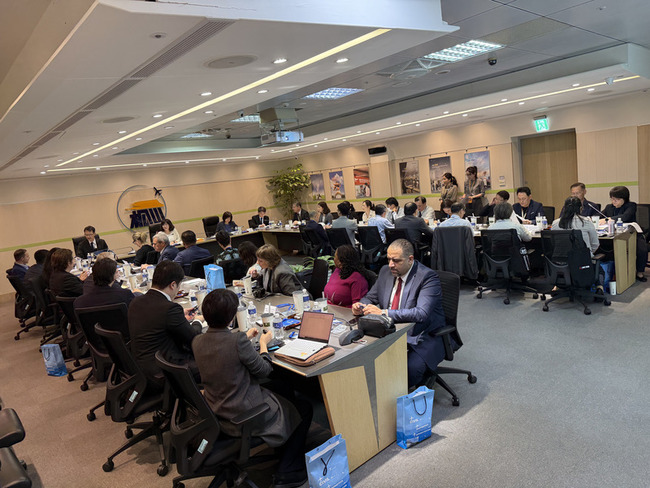 外媒團參訪松機　民航局重申參與ICAO必要性 | 華視新聞