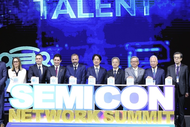 日台交流協會：沒有台灣製造半導體　美國AI岌岌可危 | 華視新聞