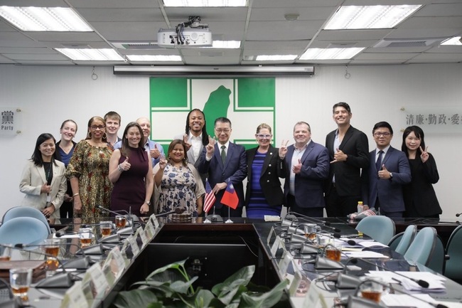 接見美國訪團　徐國勇：台灣人民有決心守護民主自由 | 華視新聞