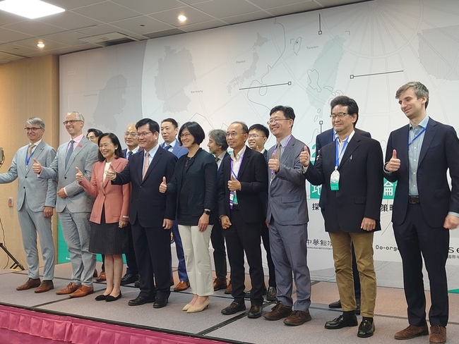 林佳龍：與台灣合作建可信任供應鏈　是AI發展第一步 | 華視新聞