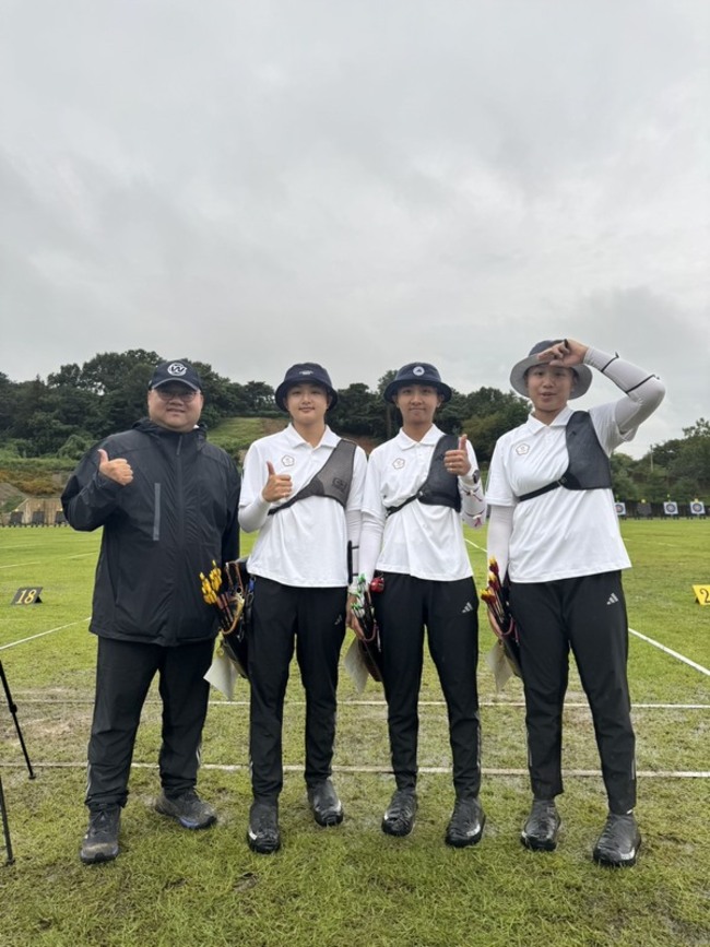 台灣反曲弓女團世錦賽扳倒韓國　拚睽違6年金牌 | 華視新聞