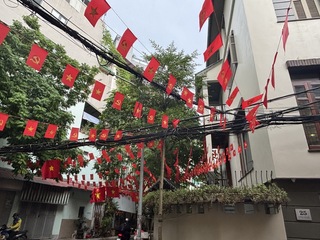 河內加速基礎設施地下化  盼蜘蛛網電線消失天際