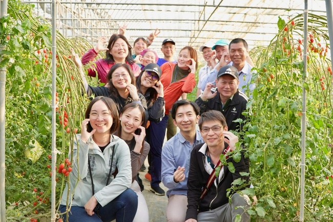 嘉義鹿草推低碳小旅行　網紅鄉長將開電動車接送 | 華視新聞