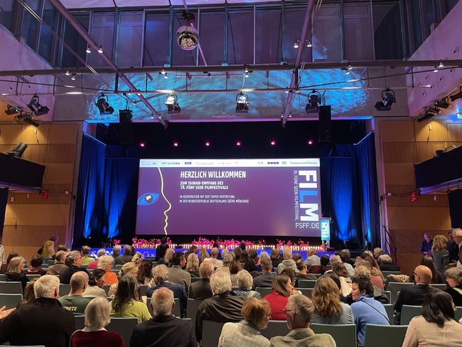 「我家的事」德國五湖影展首映　情感細膩獲好評 | 華視新聞