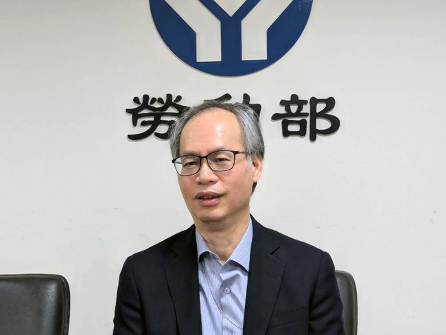 韌性特別預算勞部占250億元　100億挹注勞保 | 華視新聞