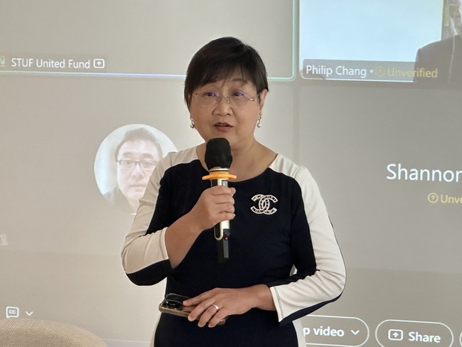 徐佳青訪世台會總部   分享NGO與政府工作經驗 | 華視新聞