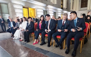 故宮捷克展揭幕  江啟臣領跨黨派立委支持文化外交