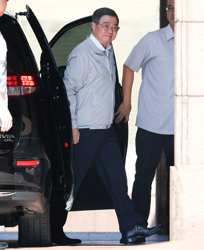 卓榮泰邀地方商討財劃法問題　中午記者會說明 | 華視新聞