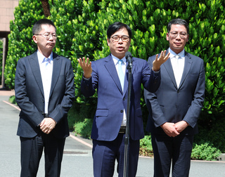 陳其邁：修正財劃法錯誤　朝野應放下屠刀別愧對民眾