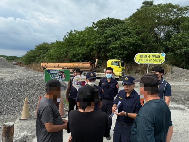 屏東里港大型車違規9個月逾2千件　警加強取締 | 華視新聞