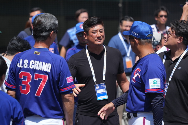 U18世界盃台灣奪季軍　辜仲諒高喊：是我們的驕傲 | 華視新聞