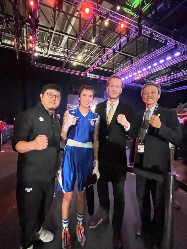 黃筱雯WB世錦賽摘金　教練：沒人再懷疑她實力 | 華視新聞