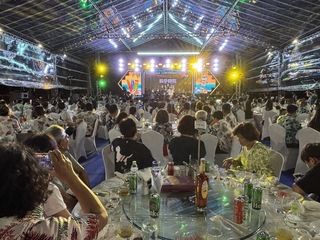 越南台商總會開幕陳昇熱唱  展現台客風團結活力