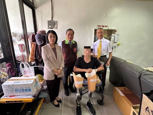 男子車禍截肢失依靠　新竹犯保助購義肢重獲行動力 | 華視新聞