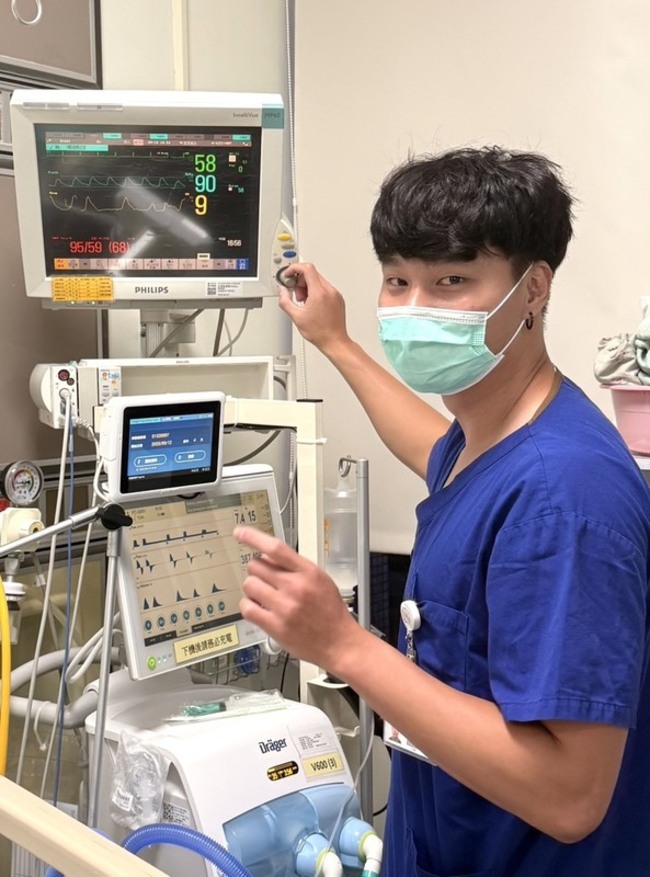 簡廷逸橄欖球員轉戰護理師 盼扭轉體育生刻板印象 | 華視新聞