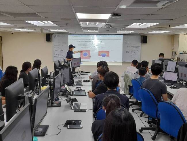 台中減班休息勞工2307人  市府啟動多元措施協助 | 華視新聞