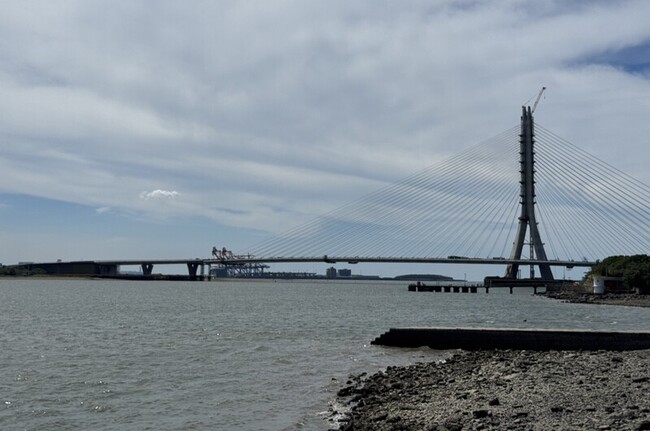 淡江大橋合龍　八里淡水店家期待通車帶來商機 | 華視新聞