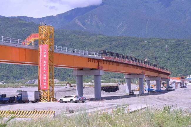 花蓮高寮大橋重建進度超前　預計115年4月完工 | 華視新聞