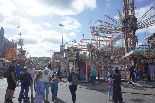 德國普茨琴市集熱鬧登場  波昂民俗慶典吸引人潮 | 華視新聞