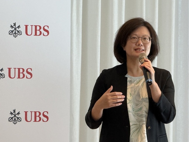 瑞銀：AI新品助明年台股企業獲利上修　央行有望降息 | 華視新聞