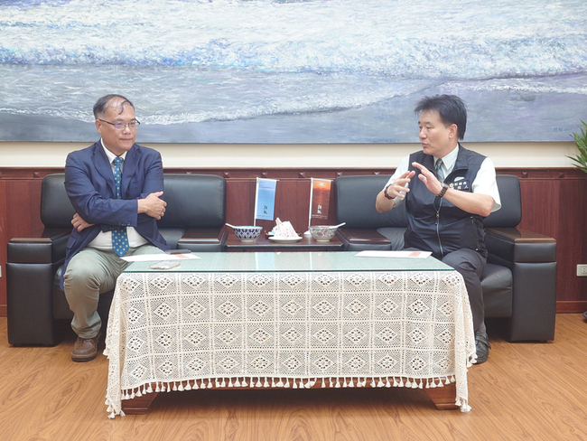 考察交通船「新台馬輪」  金門副縣長李文良抵南竿 | 華視新聞