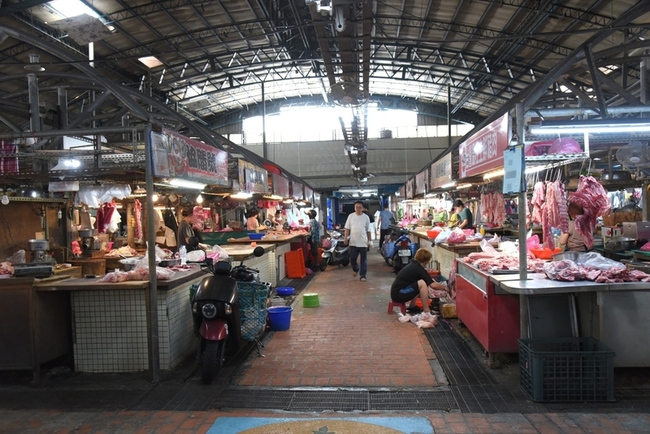 花蓮市5傳統市場聯合促銷　買2台斤贈50元抵用券 | 華視新聞