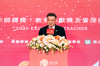 卓榮泰憶老師：沒教我走選舉　但選擇了要把事情做好