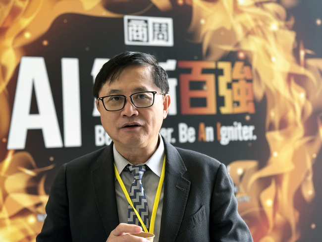 聯準會降息1碼　童子賢：衡量物價就業取得微妙平衡 | 華視新聞