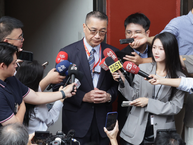 受邀列席立院黨團會議　徐國勇：黨團自主三長要選舉 | 華視新聞