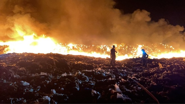 竹縣新豐掩埋場又火警　環保局警示濃煙影響擴及桃市 | 華視新聞