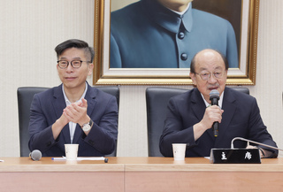 連任民進黨團總召　柯建銘：有信心迎戰新會期