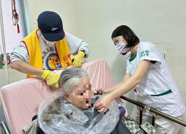 創世基金會擴大服務守護失智者 共建友善環境 | 華視新聞