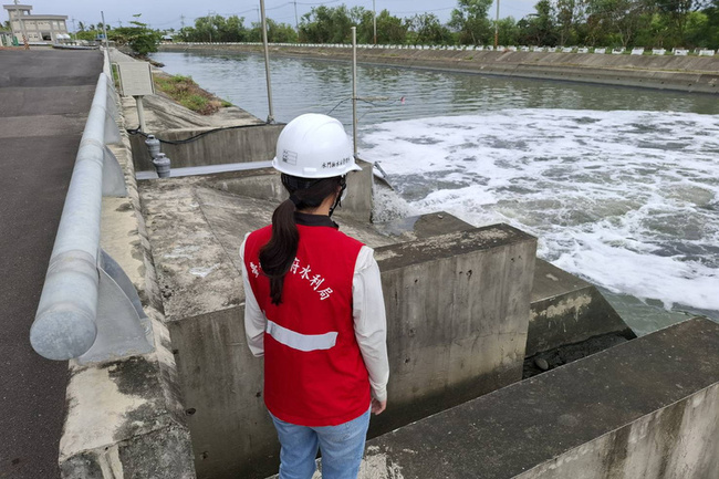 台南加強防颱整備　首批新購發電機分配各區 | 華視新聞
