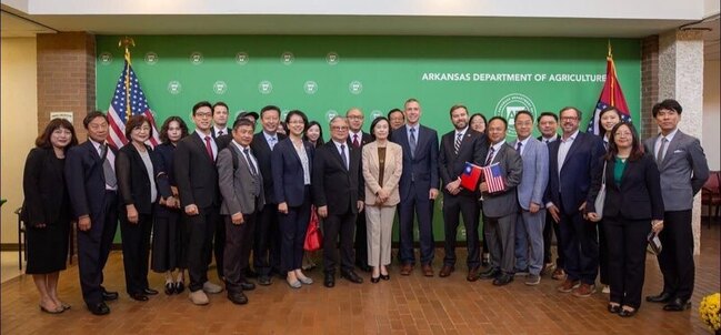 深化台美經貿關係　農訪團與阿肯色州簽採購意向書 | 華視新聞