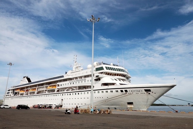 「奧德賽號」郵輪停靠安平港　旅客停留台南2天 | 華視新聞