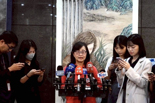 蔣萬安照片疑遭盜發文稱放颱風假　北市：報警處理 | 華視新聞