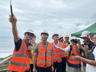 藍營抗議中捷藍線補助遭砍  陳世凱：市民自有公評