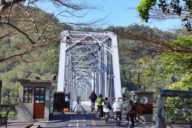 國慶晚會在台中　百家觀光業者推住宿、商品優惠 | 華視新聞