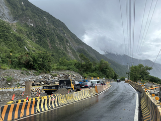 颱風樺加沙來襲  蘇花和仁至崇德傍晚起只出不進