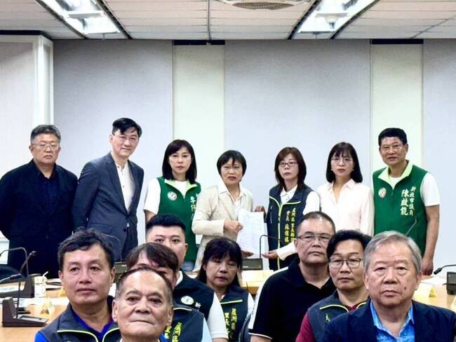 三重果菜市場案掀爭議　內政部將開會審議 | 華視新聞