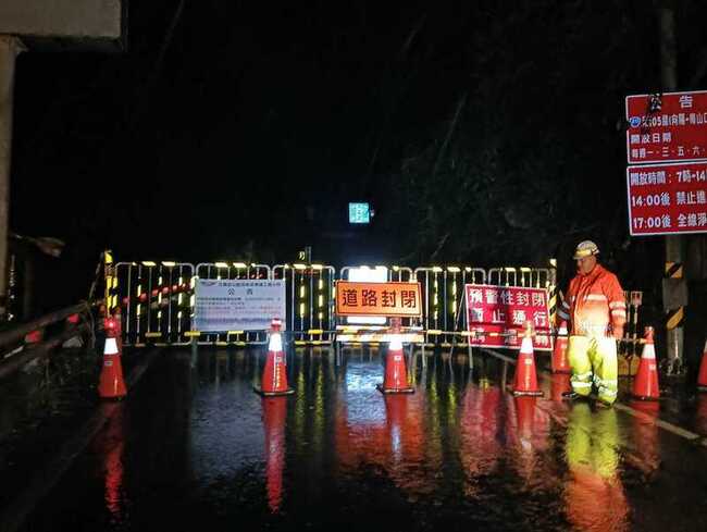 樺加沙影響　南橫台東端初來至向陽持續封閉 | 華視新聞