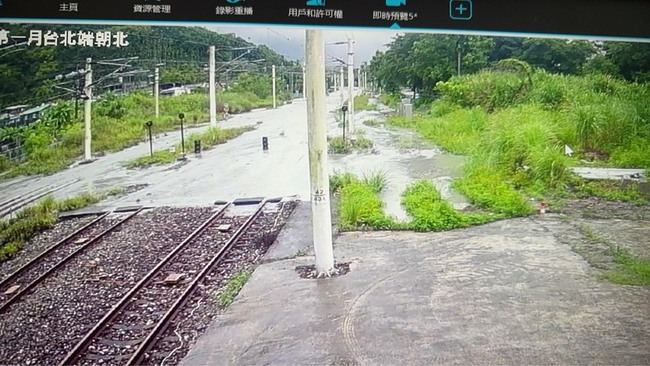花蓮馬太鞍溪堰塞湖溢流　水淹光復車站及台鐵軌道 | 華視新聞