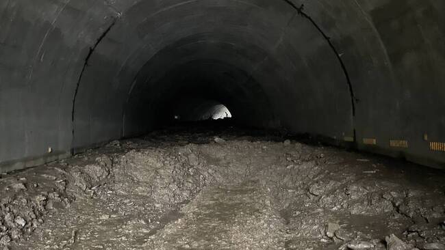 彩霞隧道灌入土石流  南橫台東端估25日傍晚搶通 | 華視新聞