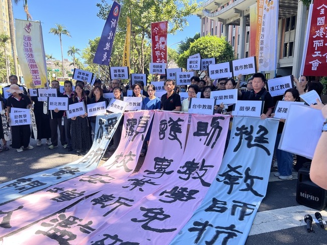教師節前夕教團發聲　朝野立委籲增人力、減濫訴 | 華視新聞