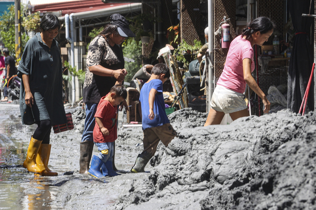 衛福部啟動募款專案 蔡英文：救災不分中央或地方 | 華視新聞