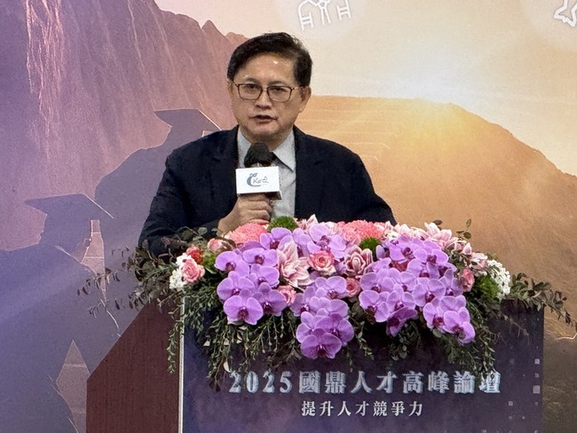 傳英特爾尋求蘋果投資 童子賢：核心競爭力需好好調整 | 華視新聞